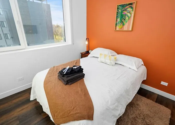 Spacious 4br Near Mccormick Place & Chinatown *